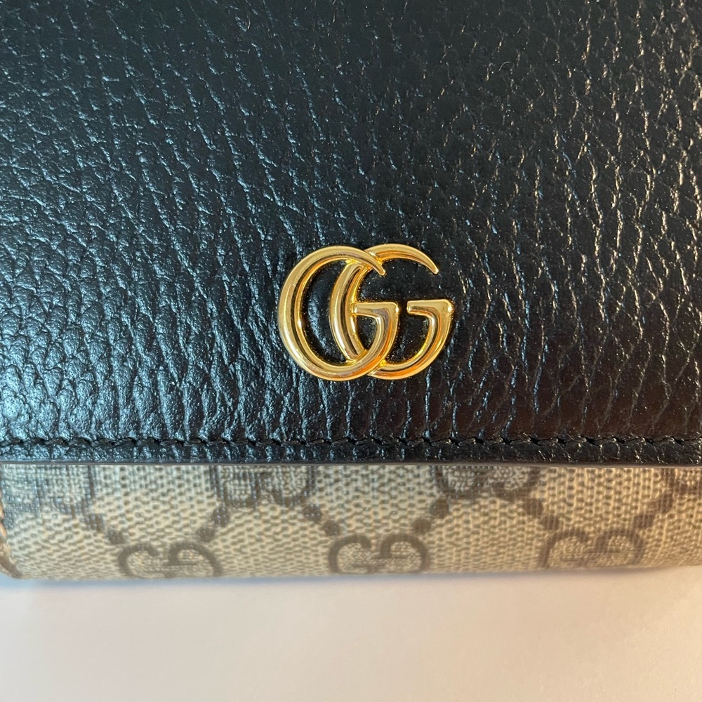 Authentic Gucci Wallet - image 2